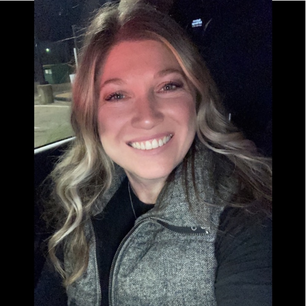 Meet your Posher, Dana